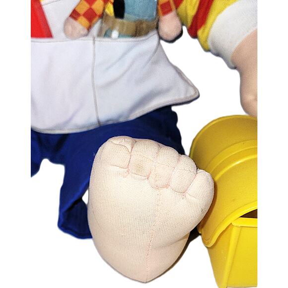 22" VNTG 80s Me & My Buddy Carpenter Has His Tools, Bear & Bob the Builder Doll - Picture 8 of 13